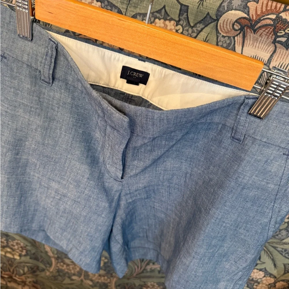 Like New J. Crew Light Blue Chambray Preppy Shorts Sz 10 - Picture 2 of 3